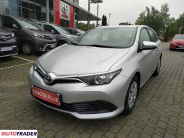 Toyota Auris 2018 1.4 90 KM Toyota Auris 2018 1.4 90 KM