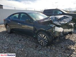 Nissan Altima 2025 2