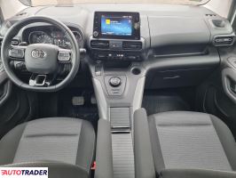 Toyota Pozostałe 2020 1.2 130 KM