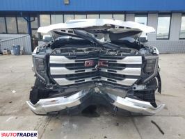 GMC Sierra 2023 5 GMC Sierra 2023 5
