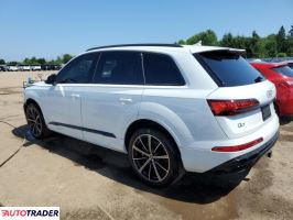 Audi Q7 2022 3