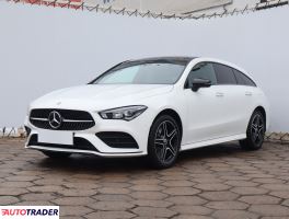 Mercedes Pozostałe 2023 1.3 214 KM