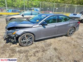 Nissan Altima - zobacz ofertę