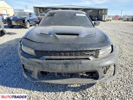 Dodge Charger 2020 6