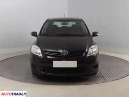 Toyota Auris 2010 1.3 97 KM