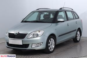 Skoda Fabia 2011 1.2 84 KM