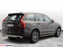 Volvo XC90 2021 2.0 235 KM