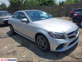 Mercedes 300 2021 2