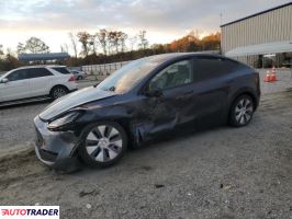 Tesla Model Y - zobacz ofertę