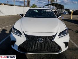 Lexus ES 2020 3