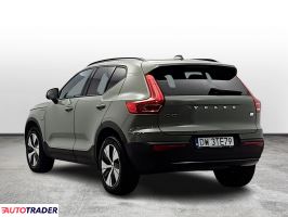 Volvo XC40 2022 1.5 180 KM