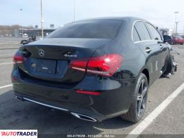 Mercedes 220 2022 2 Mercedes 220 2022 2