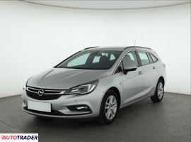 Opel Astra 2017 1.4 123 KM