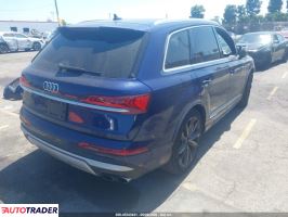 Audi Q7 2023 4