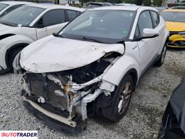 Toyota C-HR 2022 1.8 98 KM