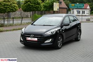 Hyundai i30 2015 1.4 99 KM