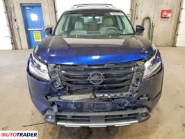 Nissan Pathfinder 2022 3