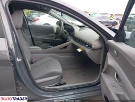 Hyundai Elantra 2024 2