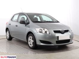 Toyota Auris 2009 1.3 99 KM