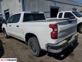 Chevrolet Silverado 2019 4