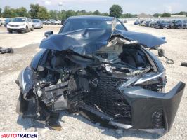 Lexus IS 2024 3