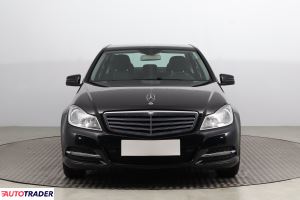 Mercedes C-klasa 2012 1.8 154 KM