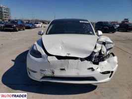 Tesla Model Y 2023 Tesla Model Y 2023
