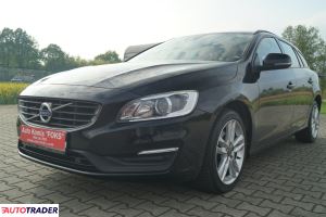 Volvo V60 2016 2.0 150 KM