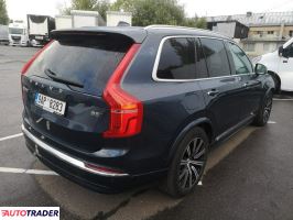 Volvo XC90 2022 2.0 235 KM