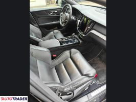 Volvo S60 2020 2.0 404 KM