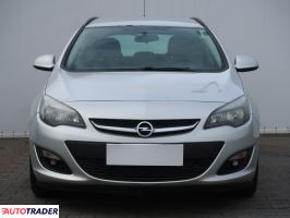 Opel Astra 2014 1.4 118 KM