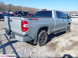 Toyota Tundra 2021 5
