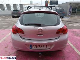 Opel Astra 2010 1.6 115 KM