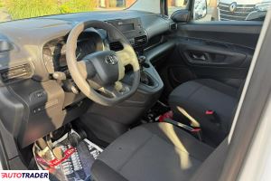 Toyota Pozostałe 2022 1.5 102 KM