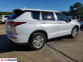 Mitsubishi Outlander 2024 2