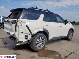 Nissan Pathfinder 2022 3