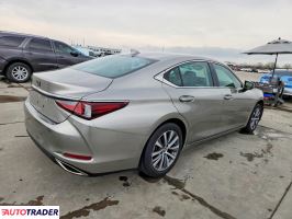 Lexus ES 2021 3