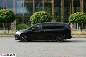 Chrysler Pacifica 2019 3.6 291 KM Chrysler Pacifica 2019 3.6 291 KM