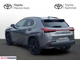 Lexus Pozostałe 2021 2.0 152 KM