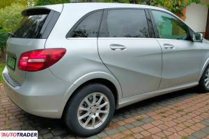 Mercedes B-klasa 2016 179 KM Mercedes B-klasa 2016 179 KM