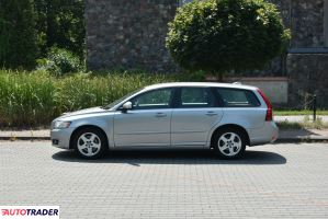 Volvo V50 2010 2.0 136 KM
