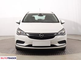 Opel Astra 2016 1.4 123 KM