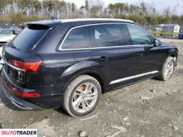 Audi Q7 2020 3