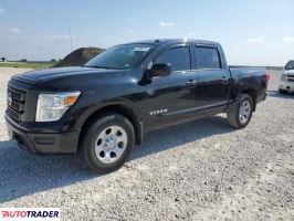 Nissan Titan 2021 5