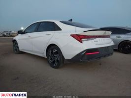 Hyundai Elantra 2025 1