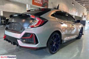 Honda Civic 2020 1