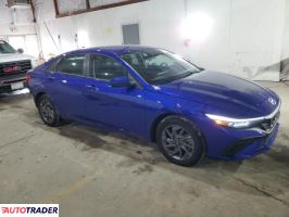 Hyundai Elantra 2025 1