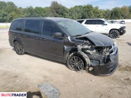 Dodge Grand Caravan 2019 3