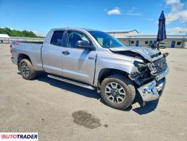 Toyota Tundra 2021 5