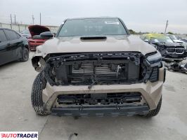 Toyota Tacoma 2025 2